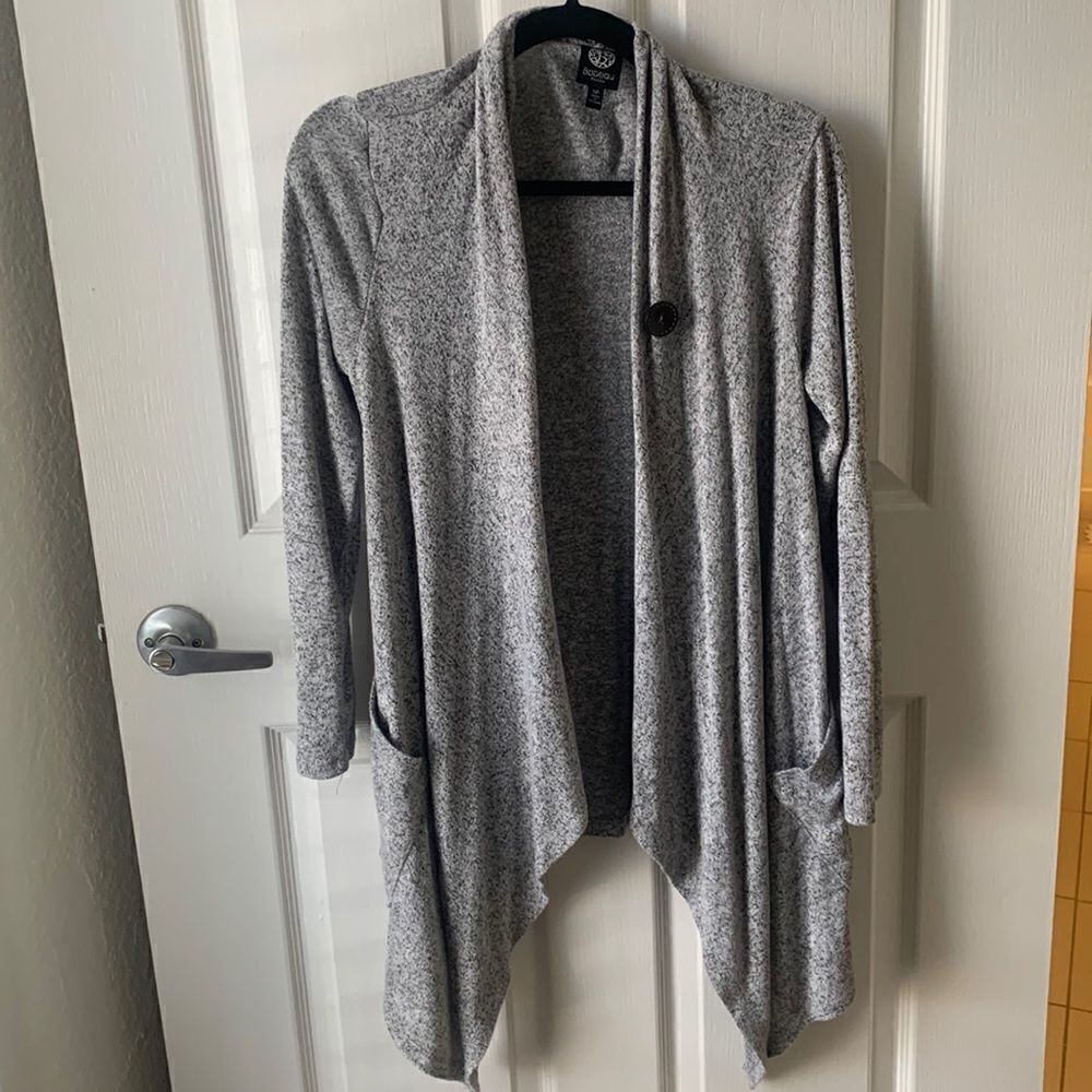 Bobeau Women’s Grey Petite Cardigan